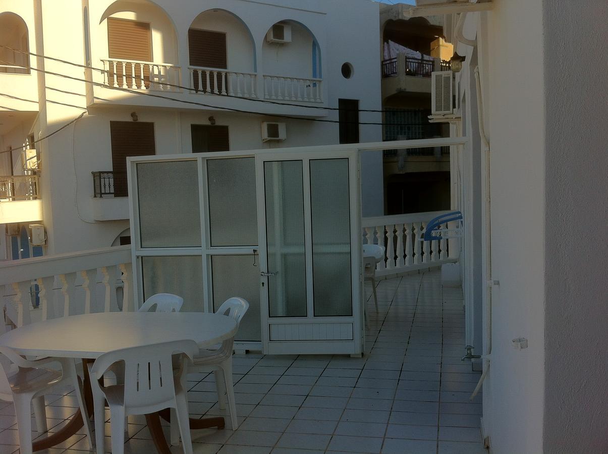 White House Hotel-Apart Kárpatos Exterior foto